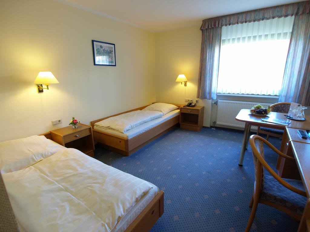 Hotel Landhaus Silbertanne Rotenburg an der Fulda Exteriör bild