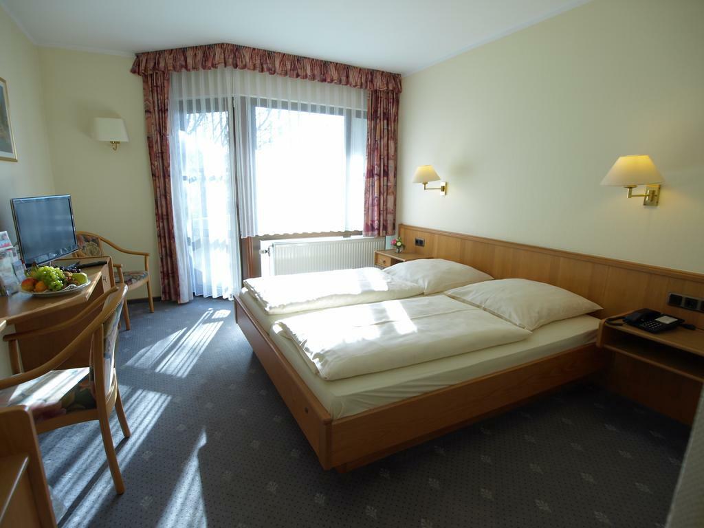 Hotel Landhaus Silbertanne Rotenburg an der Fulda Exteriör bild